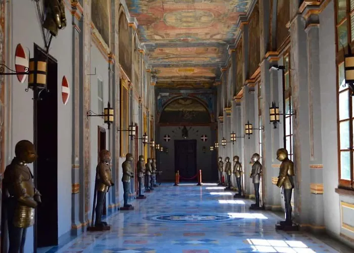 Comfy 1 Bedroom In The Heart Of アパート