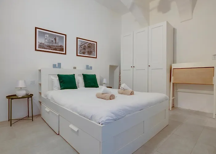 Comfy 1 Bedroom In The Heart Of アパート